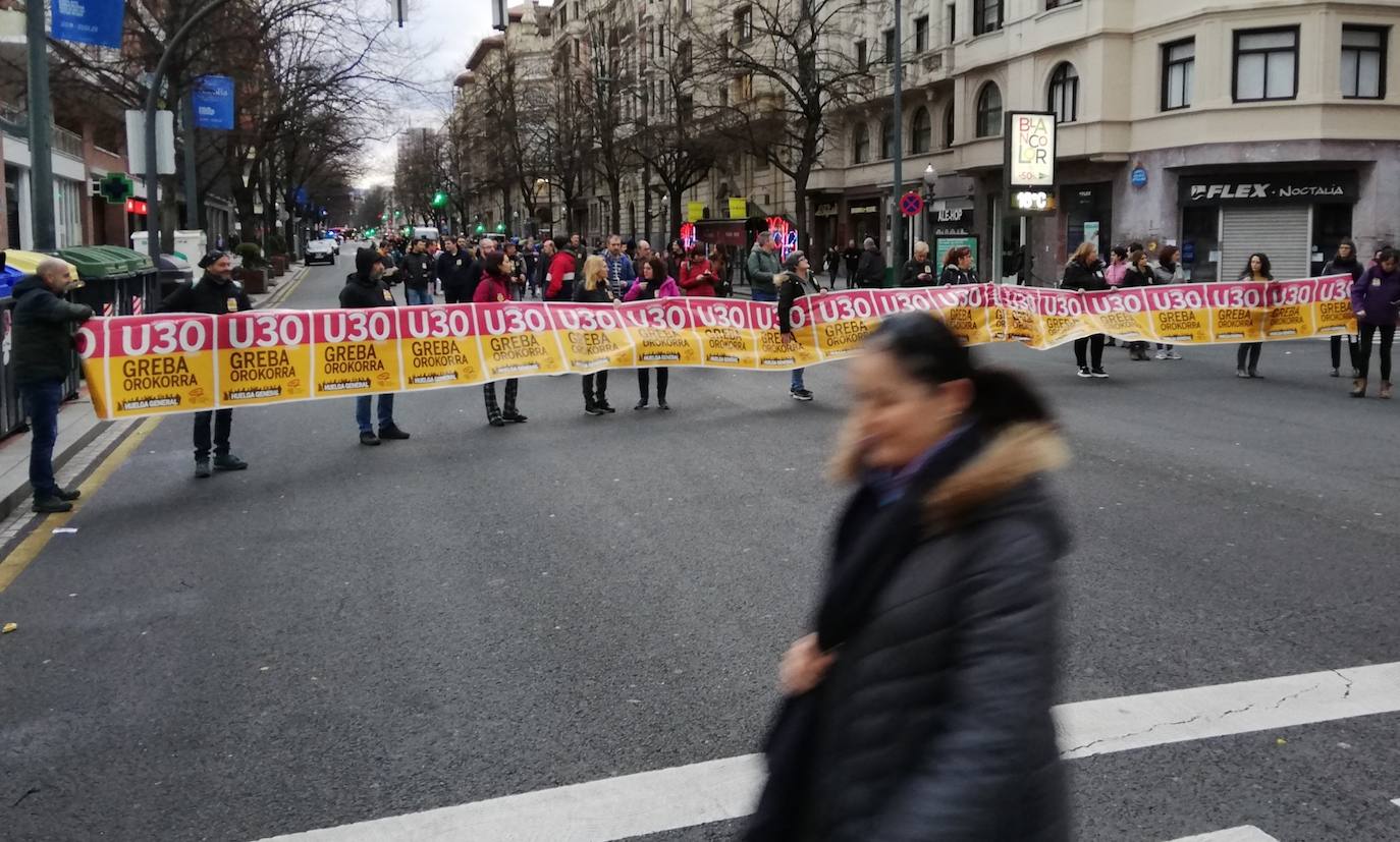 Fotos: Las jornada de huelga en Bilbao, en imágenes