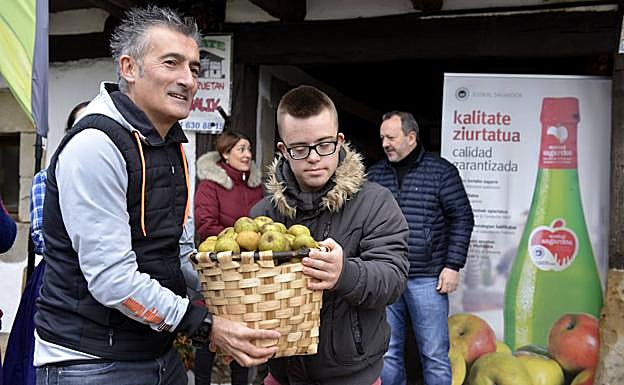 Javier Conde y Mikel García presentaron la nueva cosecha