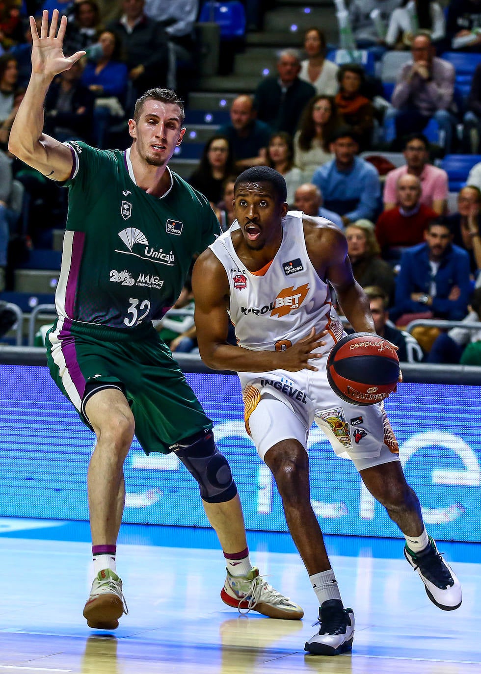 Fotos: Las mejores imágenes del Unicaja - Baskonia