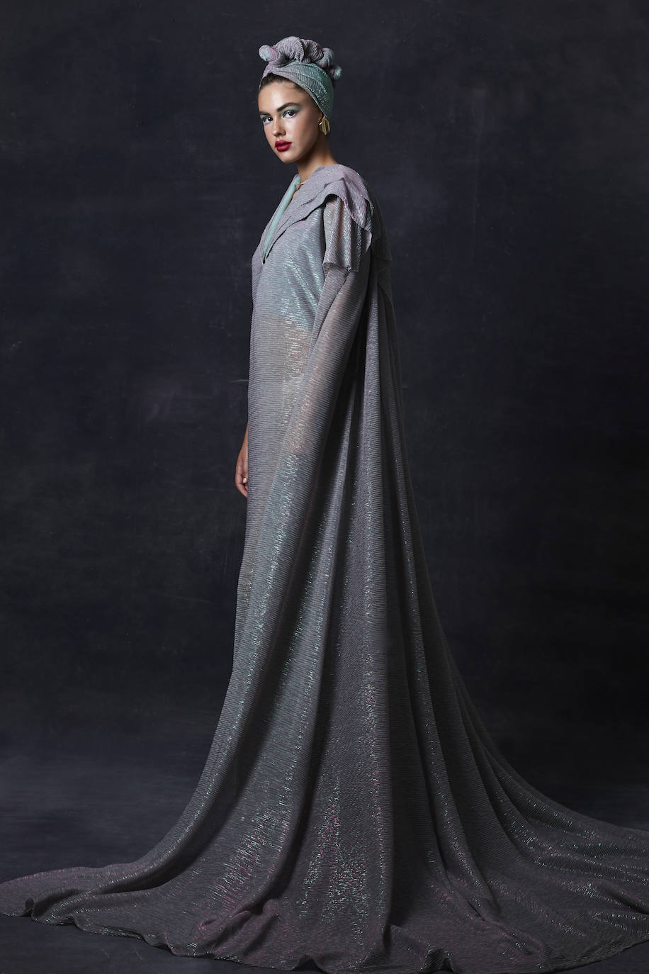 Fotos: Eder Aurre, seleccionado entre 152 diseñadores para vender sus creaciones en Milán