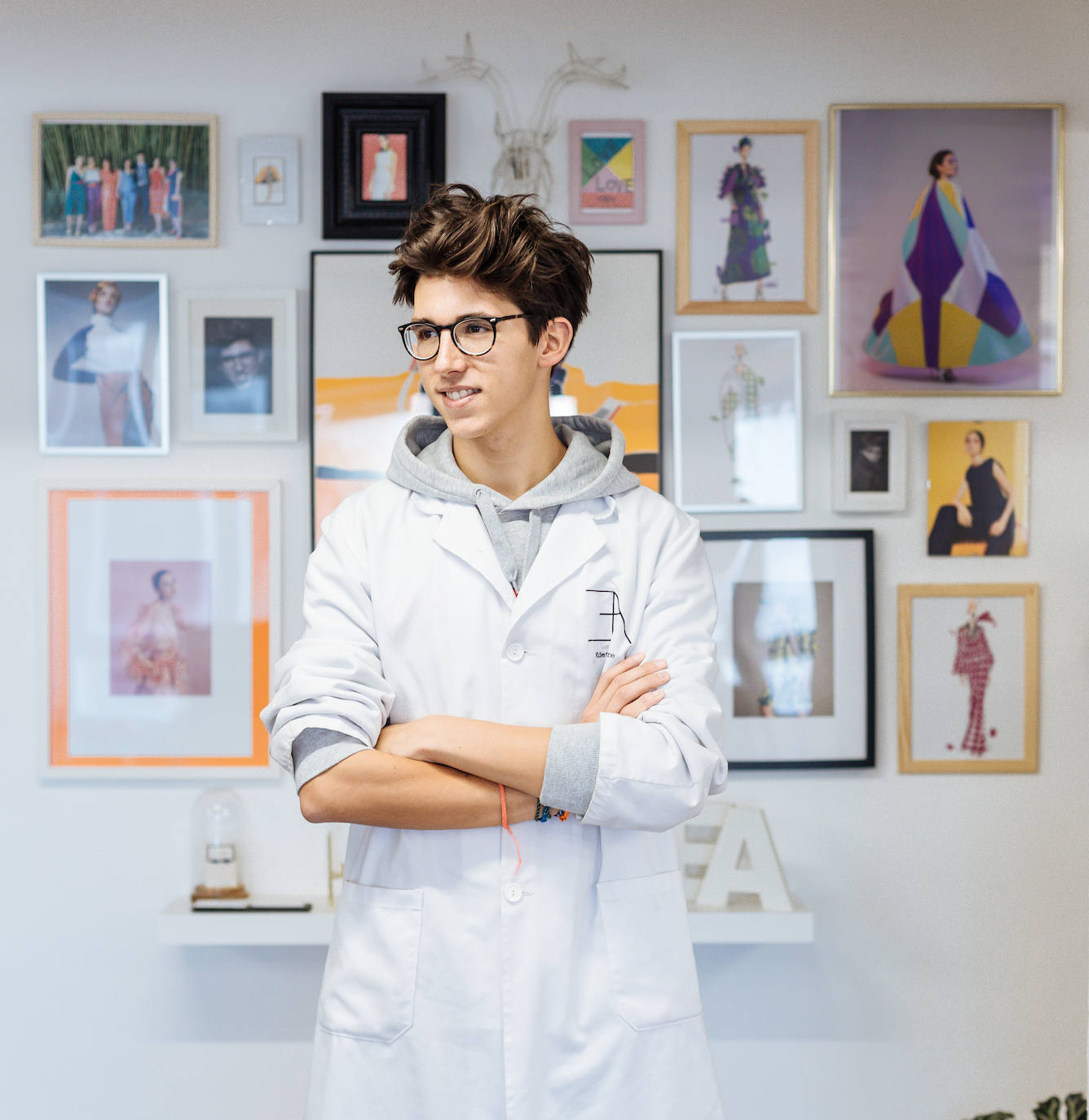 Fotos: Eder Aurre, seleccionado entre 152 diseñadores para vender sus creaciones en Milán