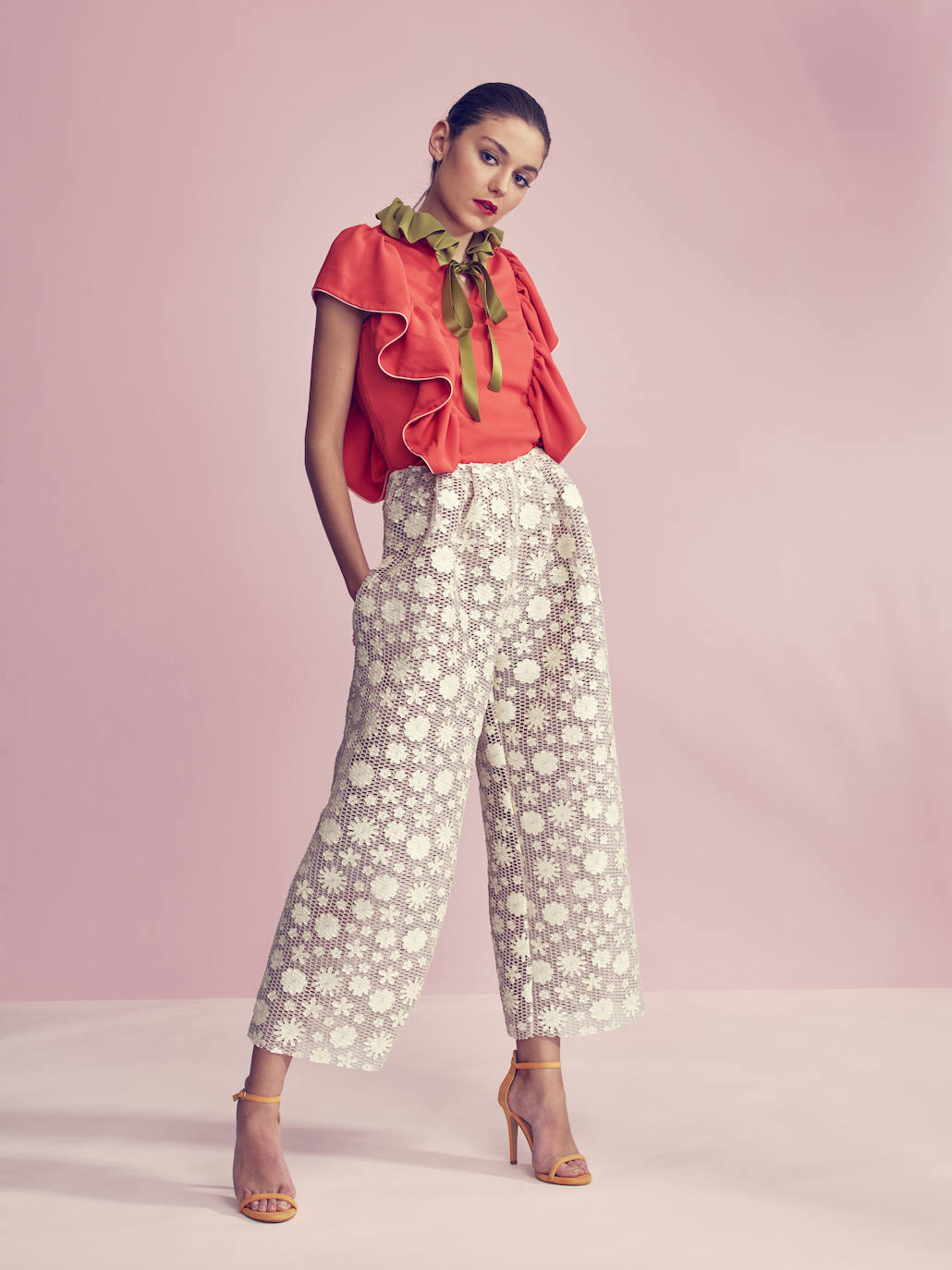 Fotos: Eder Aurre, seleccionado entre 152 diseñadores para vender sus creaciones en Milán