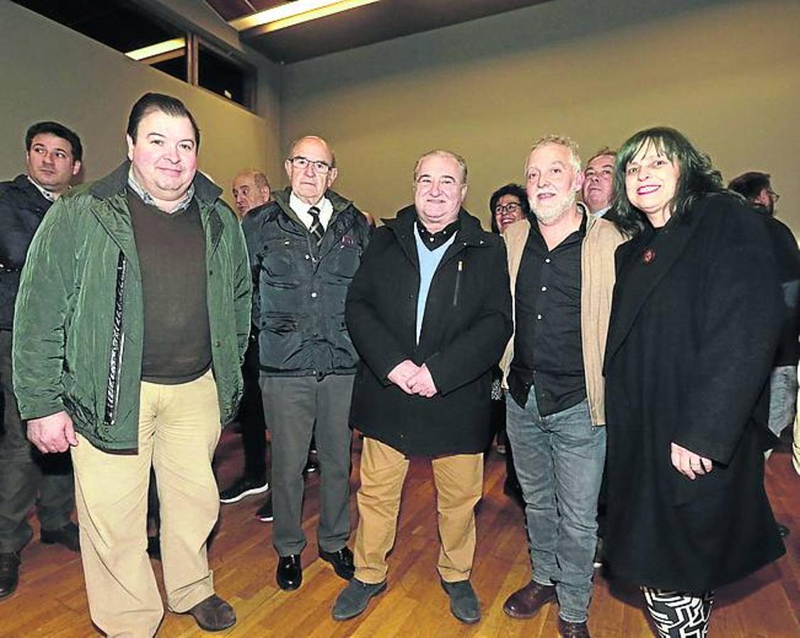 Fernando Miravalles, Txiki Carrocera, Montxu Martinez, Iñaki Arce y Vicky Portugal.