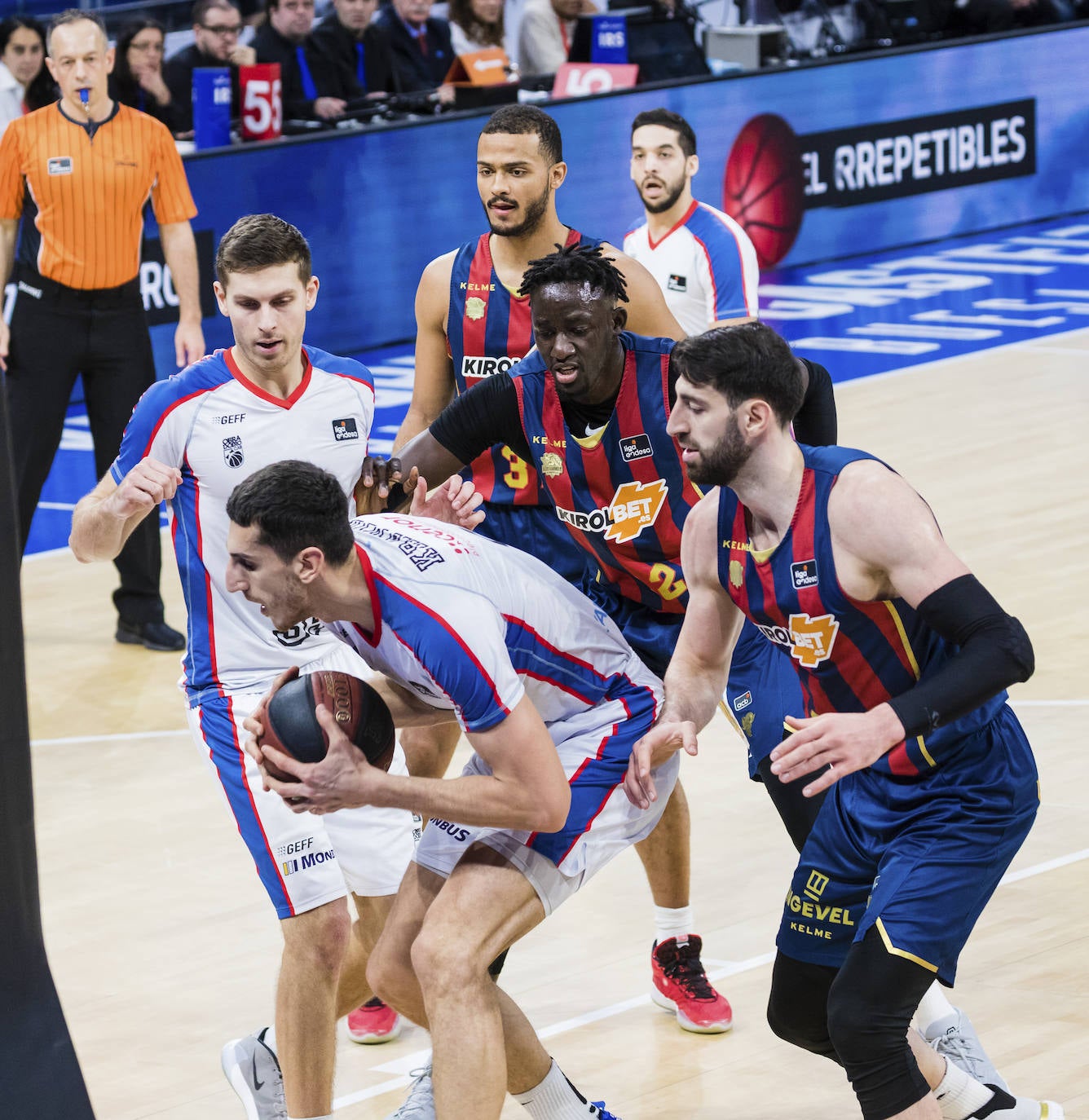 Fotos: Las fotos del Baskonia- Obradoiro