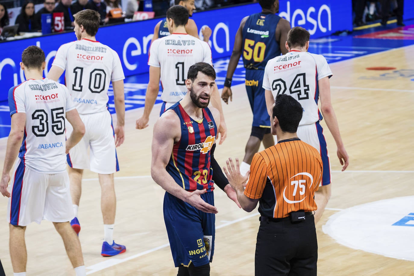 Fotos: Las fotos del Baskonia- Obradoiro