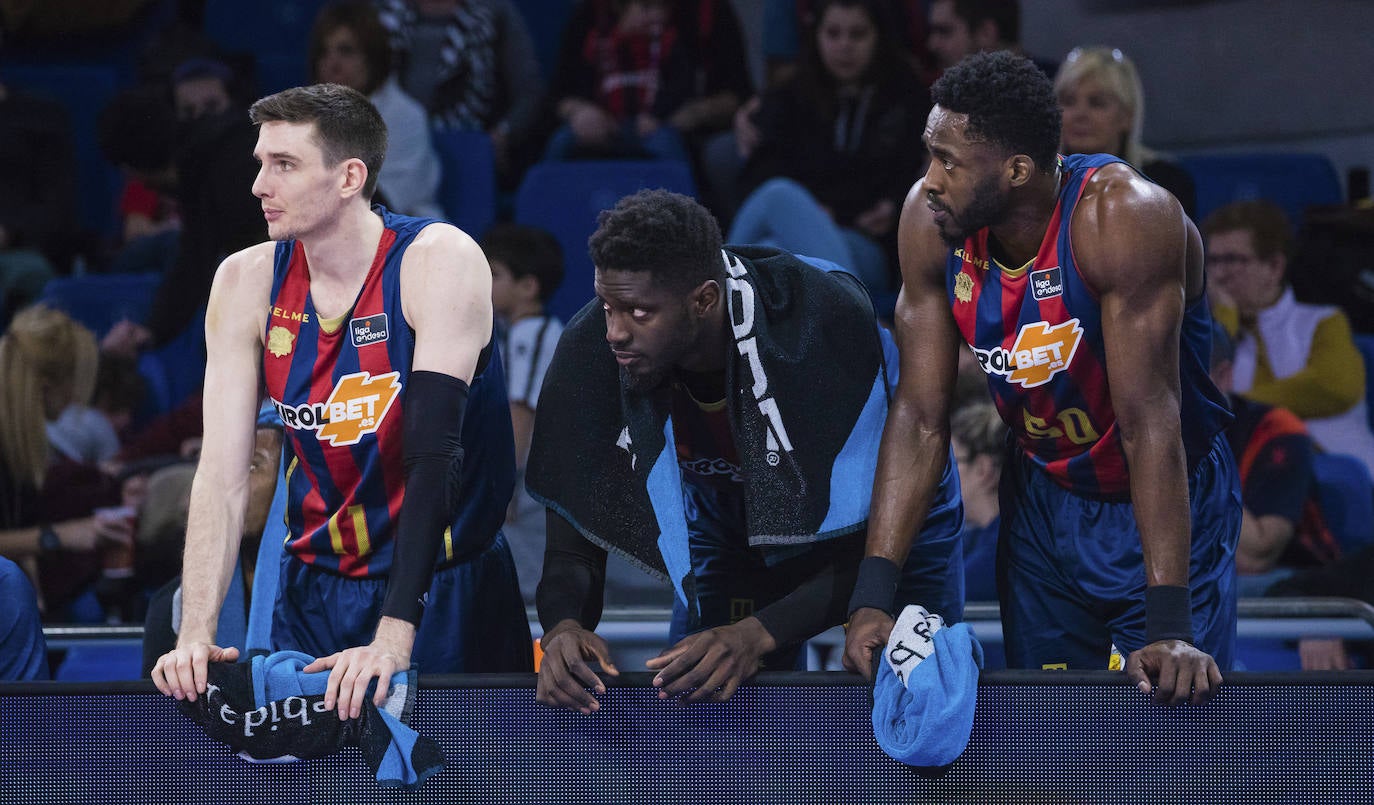 Fotos: Las fotos del Baskonia- Obradoiro