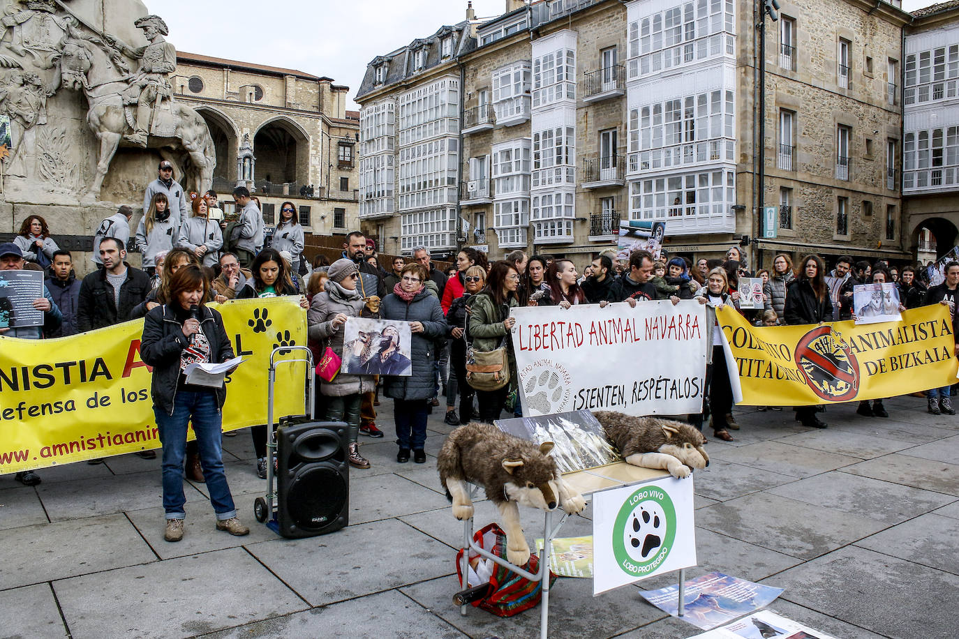Fotos: El lobo no está sólo en Álava