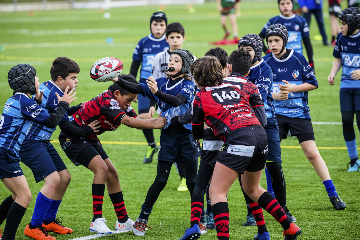 Fotos: Fiesta del rugby en Lakua