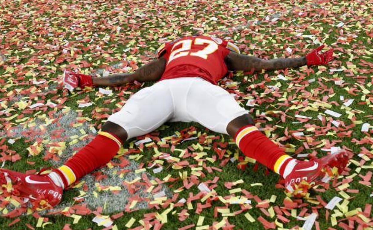 Fentonek, Chiefseko 27ak, istorio ikaragarria du. 