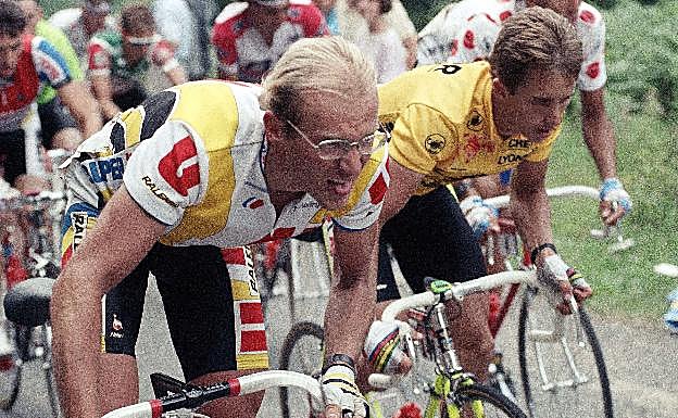Laurent Fignon y Greg Lemond, durante una etapa del Tour de Francia. 