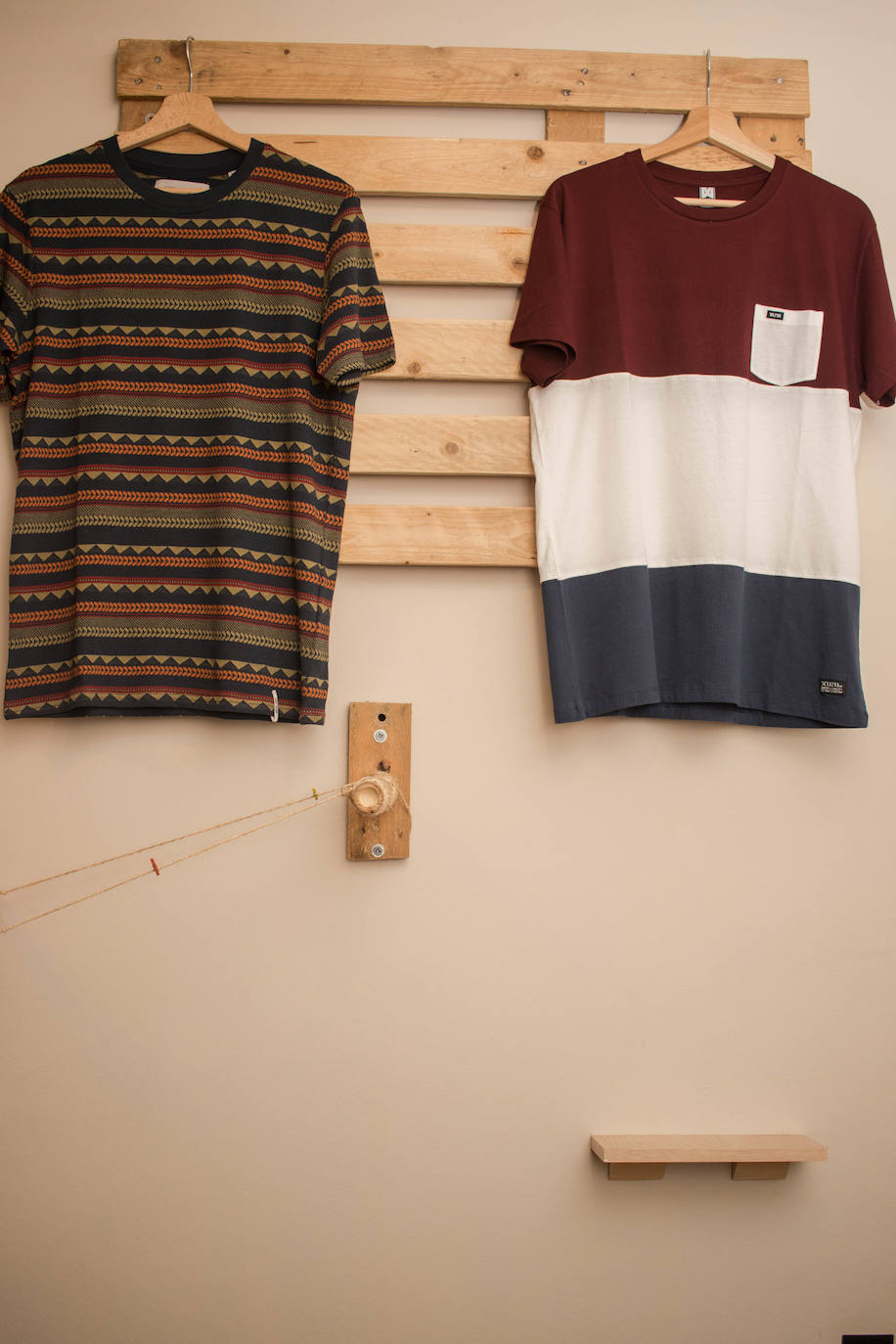 Fotos: Las zapatillas vascas que pisan fuerte: están hechas de botellas de plástico y algodón reciclado