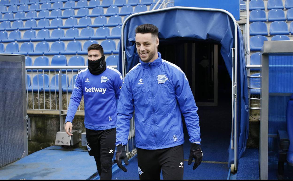 Burgui salta a un entrenamiento en Mendizorroza. 