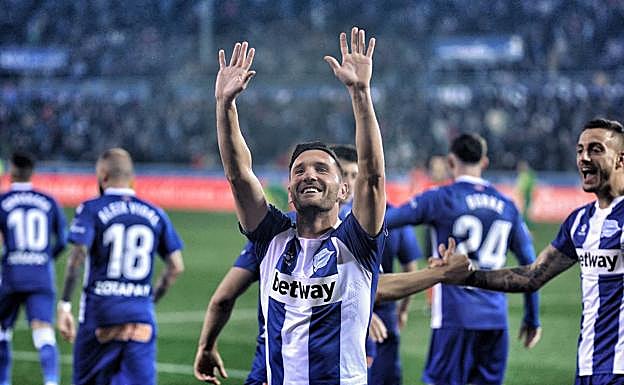 Lucas Pérez celebra el gol que marcó el pasado viernes en el derbi ante el Eibar. 