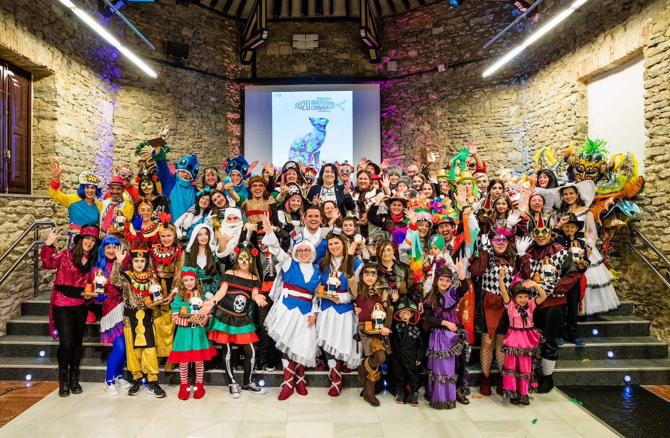 Fotos: Las comparsas estrenan &#039;look&#039; para el Carnaval