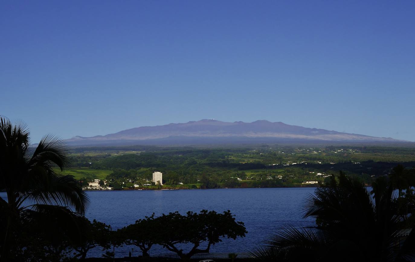 El Mauna Kea, en la isla de Hawái (Estados Unidos), está considerado el monte más alto de América del Norte al alcanzar los 4.205 metros desde el nivel del mar.