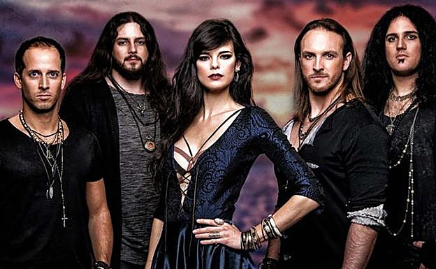 La banda australiana Visions of Atlantis actuará este domingo en Vitoria. 