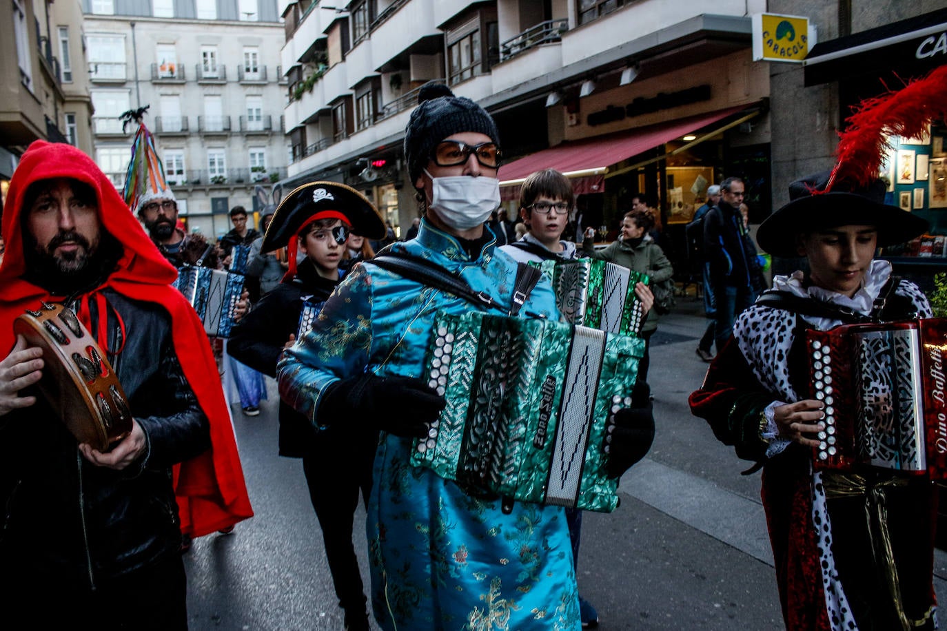 Fotos: Vitoria celebra el Jueves de Lardero
