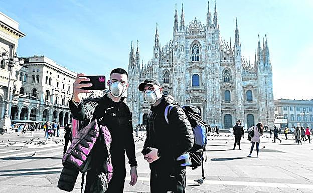 El Gobierno vasco pide a todos sus becarios en Milán que vuelvan a casa «lo antes posible»