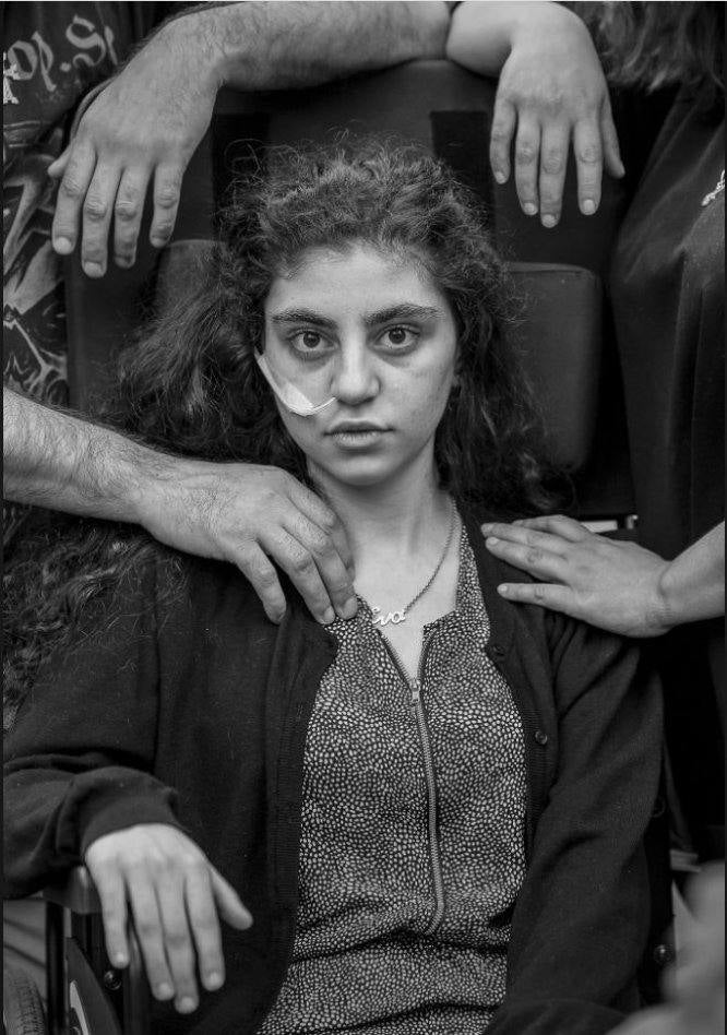 Una niña armenia de 15 años conectada a un tubo de alimentación porque «sufre síndrome de la resignación», un estado catatónico en el que entran muchas personas y que ha sido observado en las poblaciones migratorias dentro de Europa.