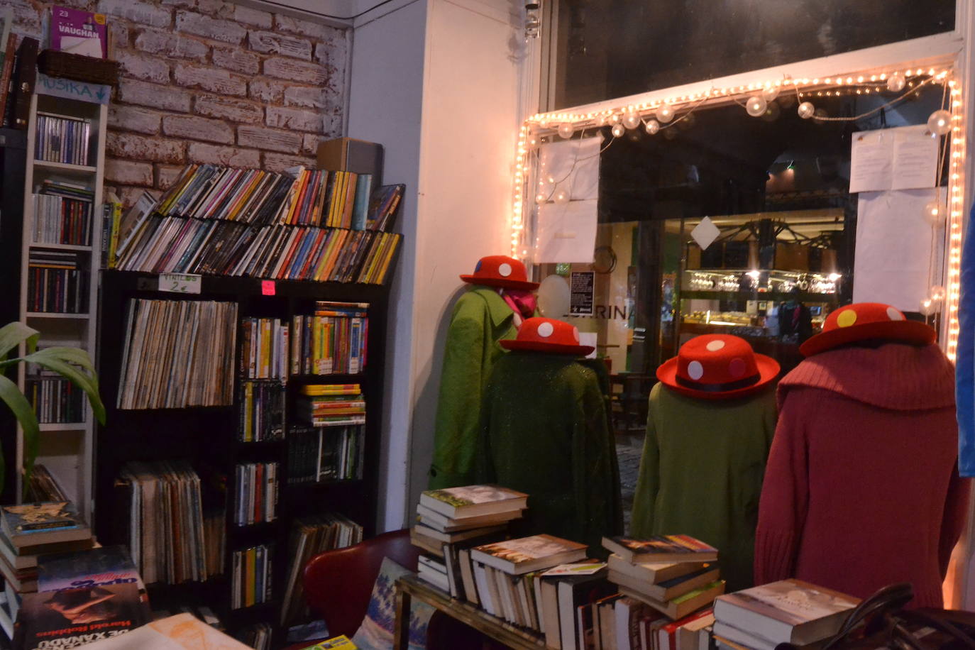 Fotos: Estas son las &#039;gangas&#039; solidarias de Hasiberriro Denda Solidarioa