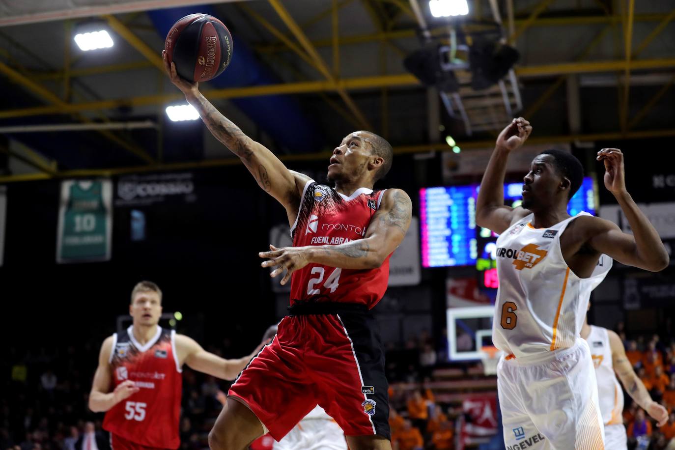 Fotos: Las fotos del Fuenlabrada - Baskonia