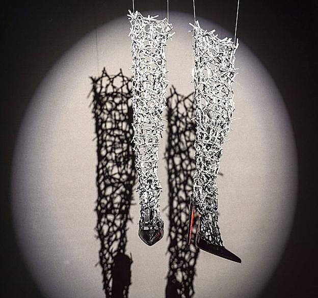 Una creación fruto de su colaboración con Lynch. 