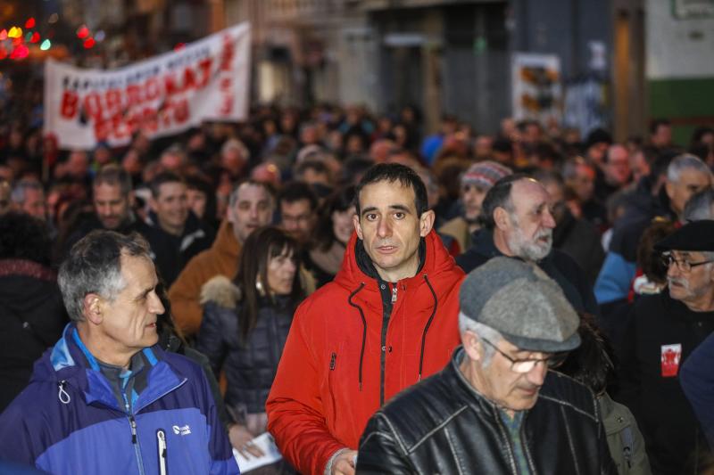 Fotos: Vitoria recuerda a las víctimas del 3 de marzo