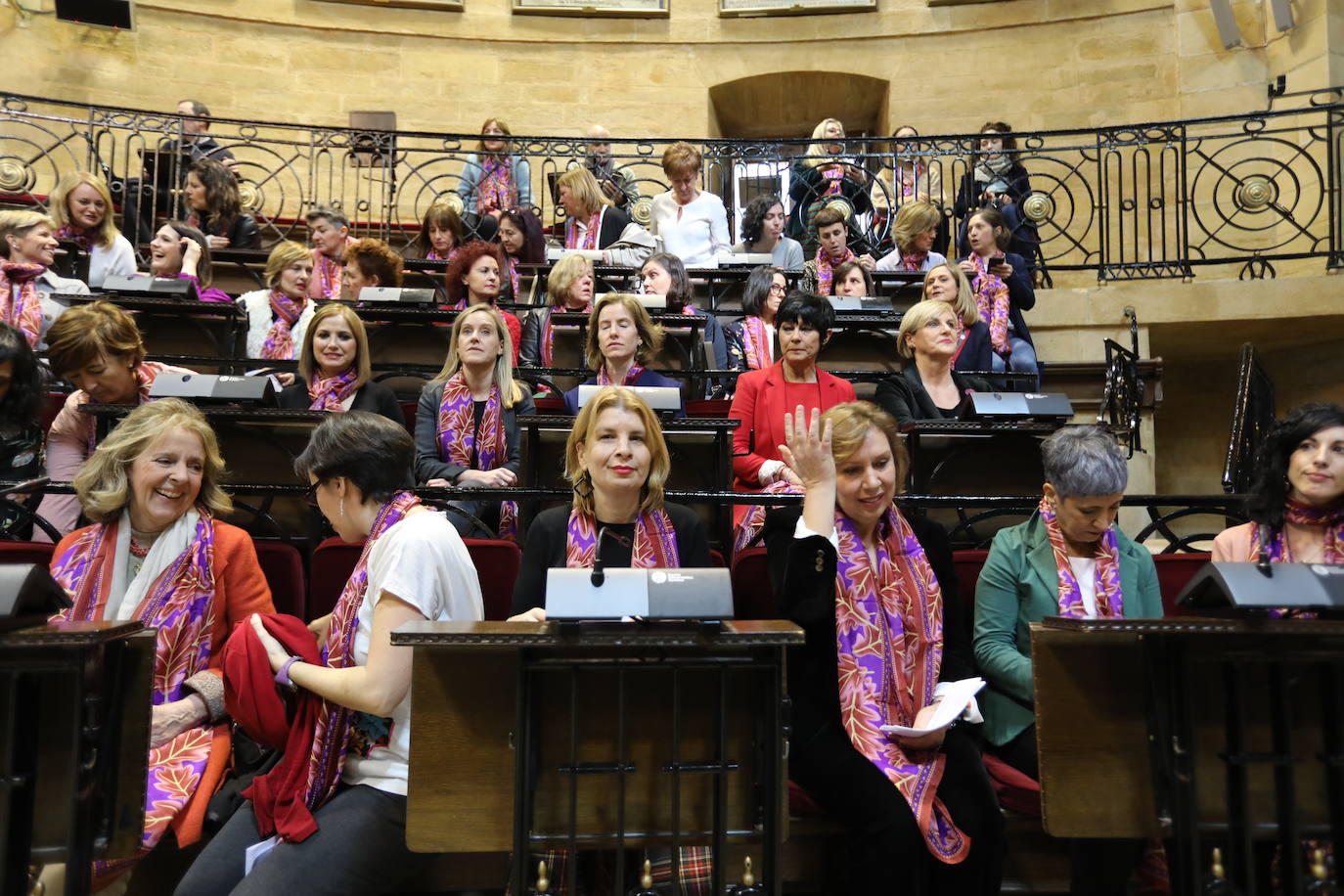 Fotos: Las mujeres toman la Casa de Juntas