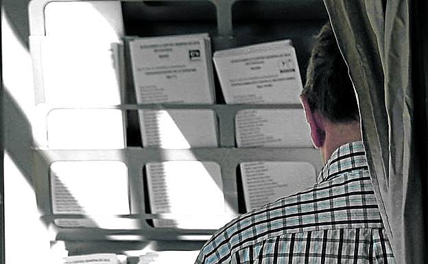 Las elecciones vascas del 5-A, cada vez más en el aire por la expansión del virus