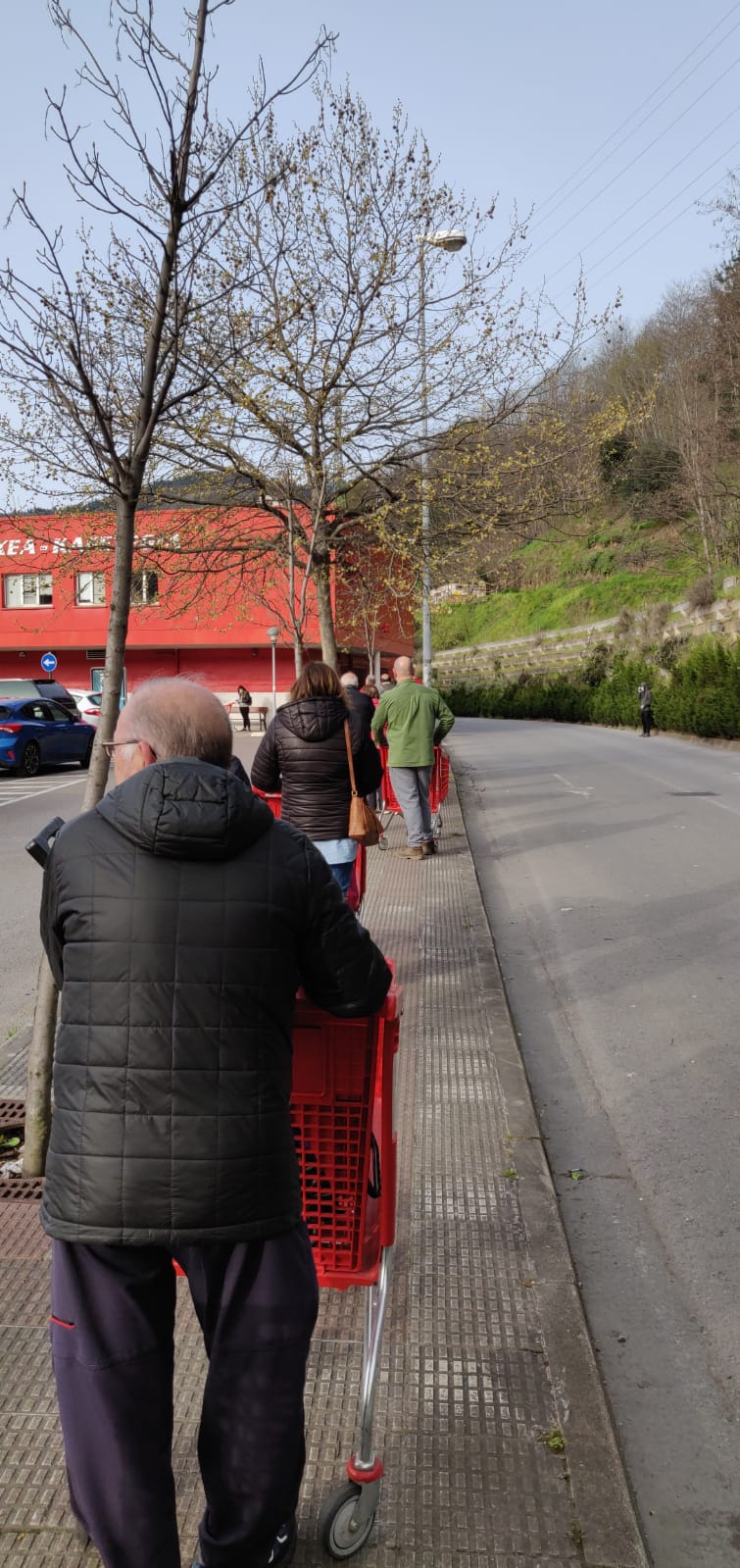 Supermercado Eroski de Llodio.