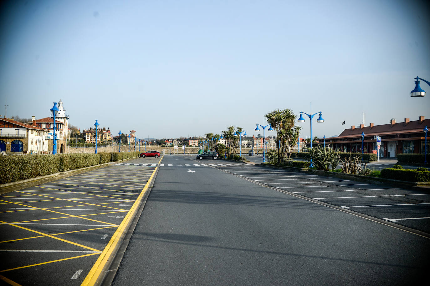 El Puerto Deportivo, completamente vacío.