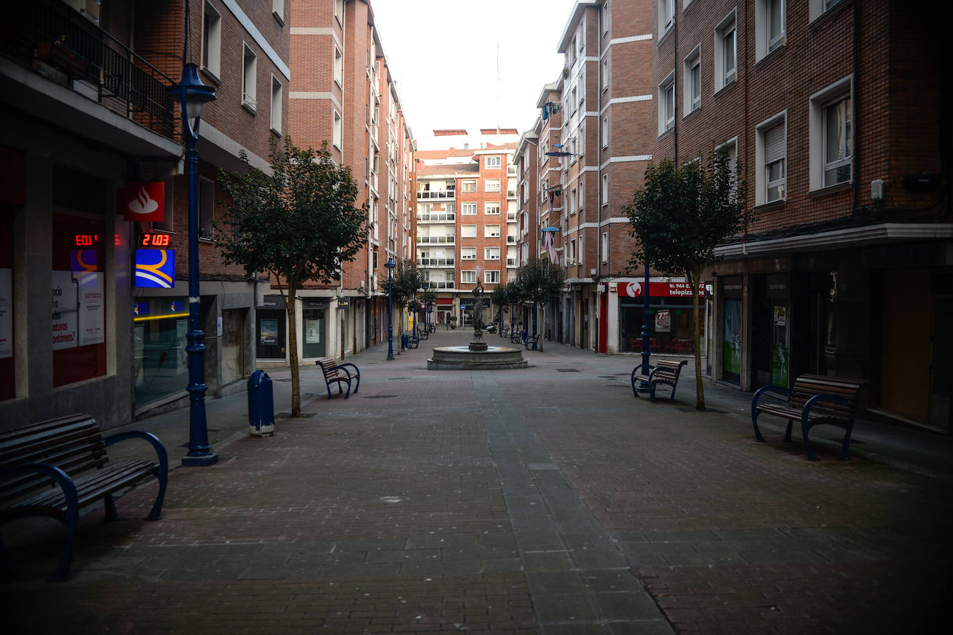 Las calles de Portugalete, completamente vacías.