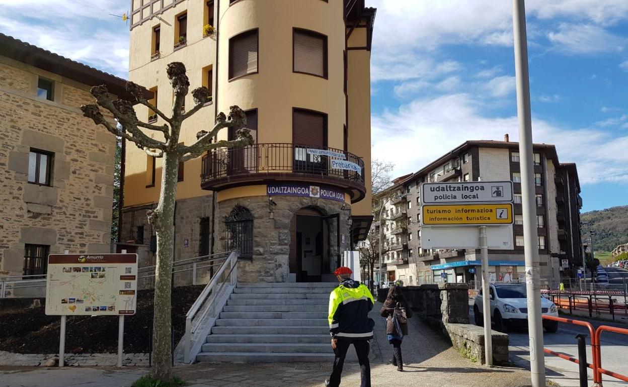 La Policia ha identificado a 116 personas y 272 vehiculos durante la alarma sanitaria. 