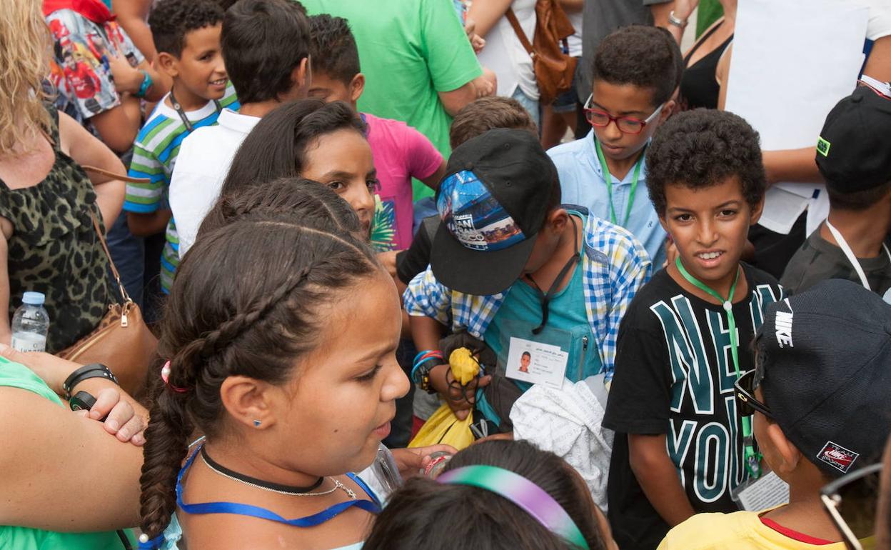 Unos 4.000 niños saharauis se quedarán este verano sin vacaciones