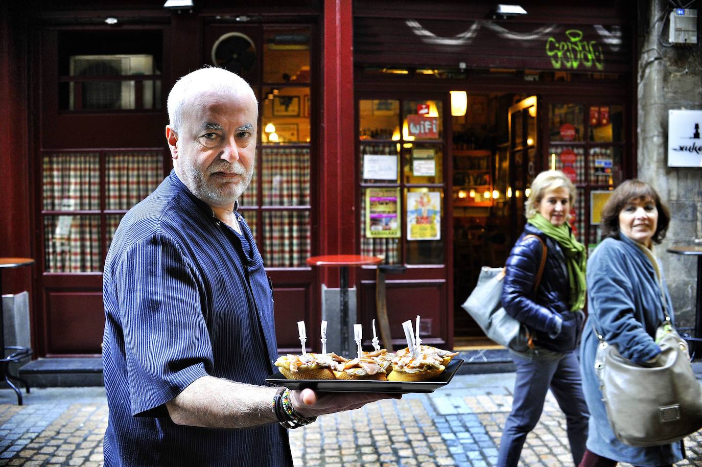 Txonpa servía en el viejo Xukela crestas de gallo.