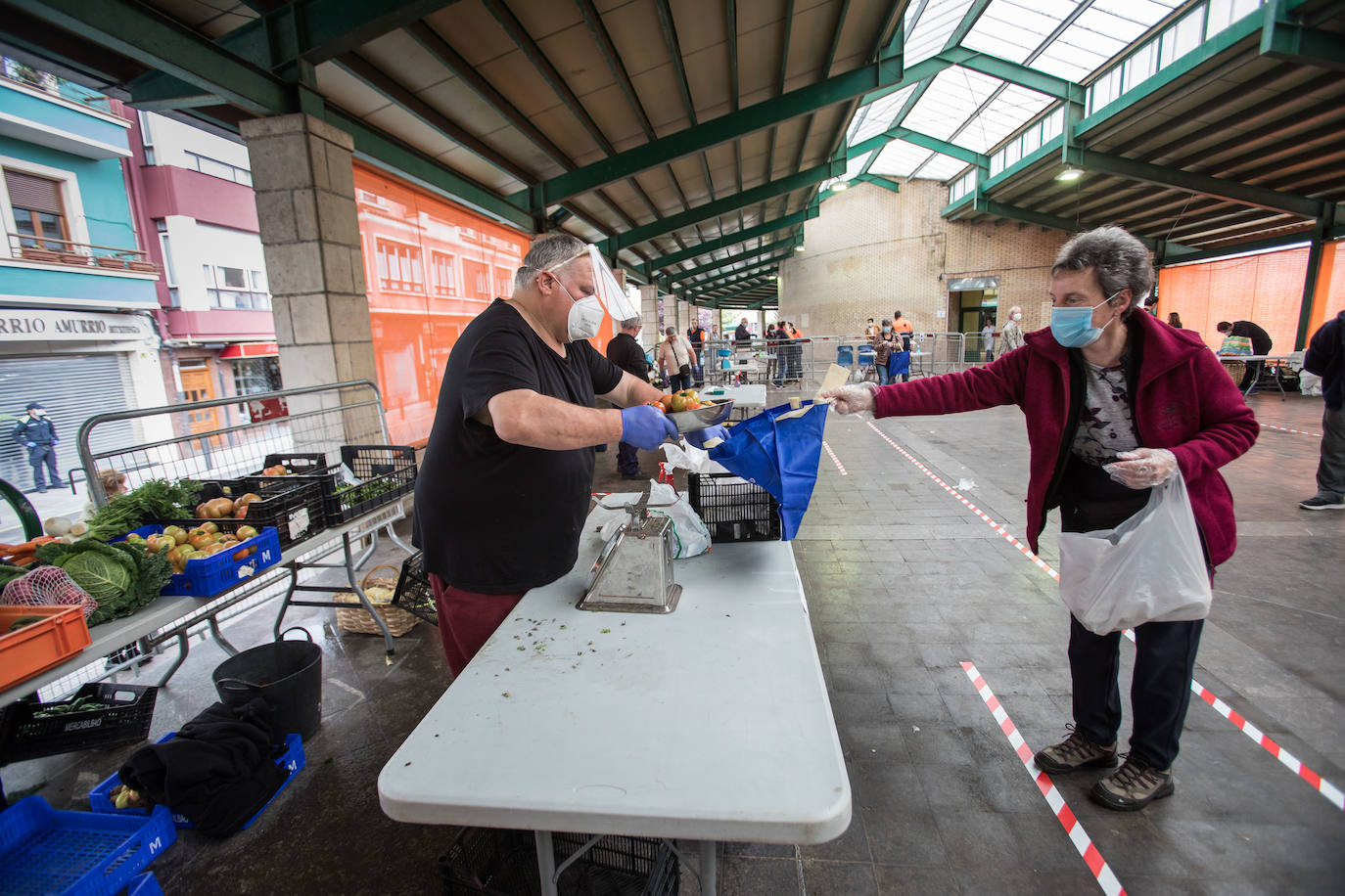 Fotos: Vuelve el mercado de los lunes de Gernika