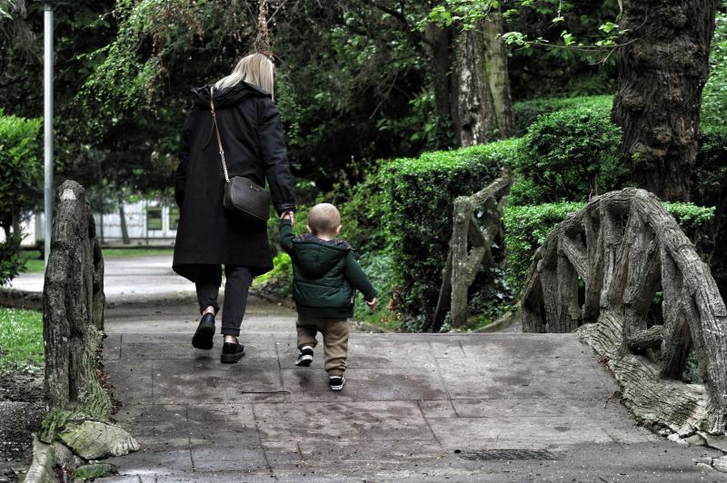 Fotos: Más de 48.000 niños alaveses ya pueden salir a la calle