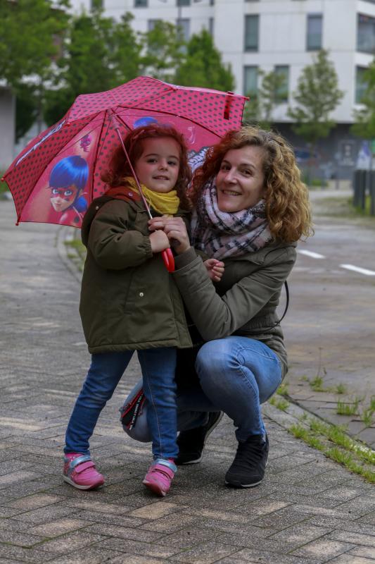 Fotos: Más de 48.000 niños alaveses ya pueden salir a la calle
