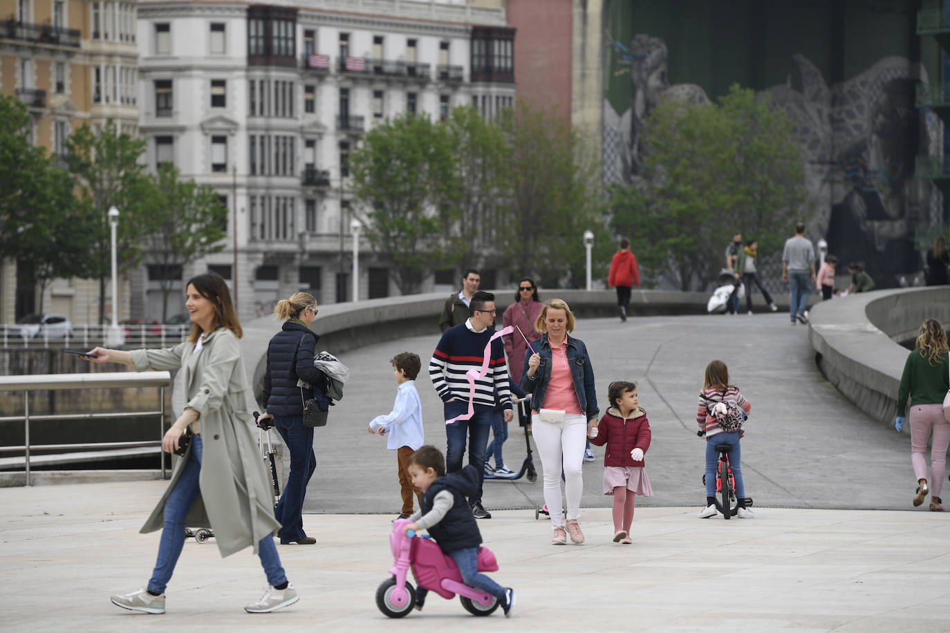 Alguna llevó hasta la cinta de gimnasia en Abandoibarra.