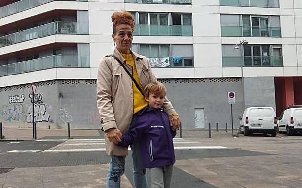 Lili y su madre Oihana.