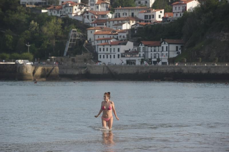 Hasta algunos se atreven con el agua, en Ereaga