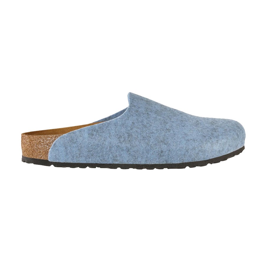 Zuecos de lana con textura melange, de Birkenstock (55 euros).