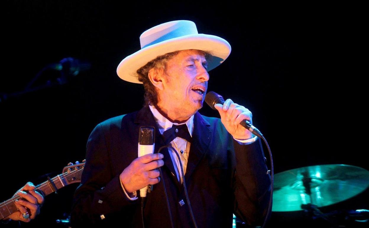 Bob Dylan, de 78 años, sigue en plena forma.