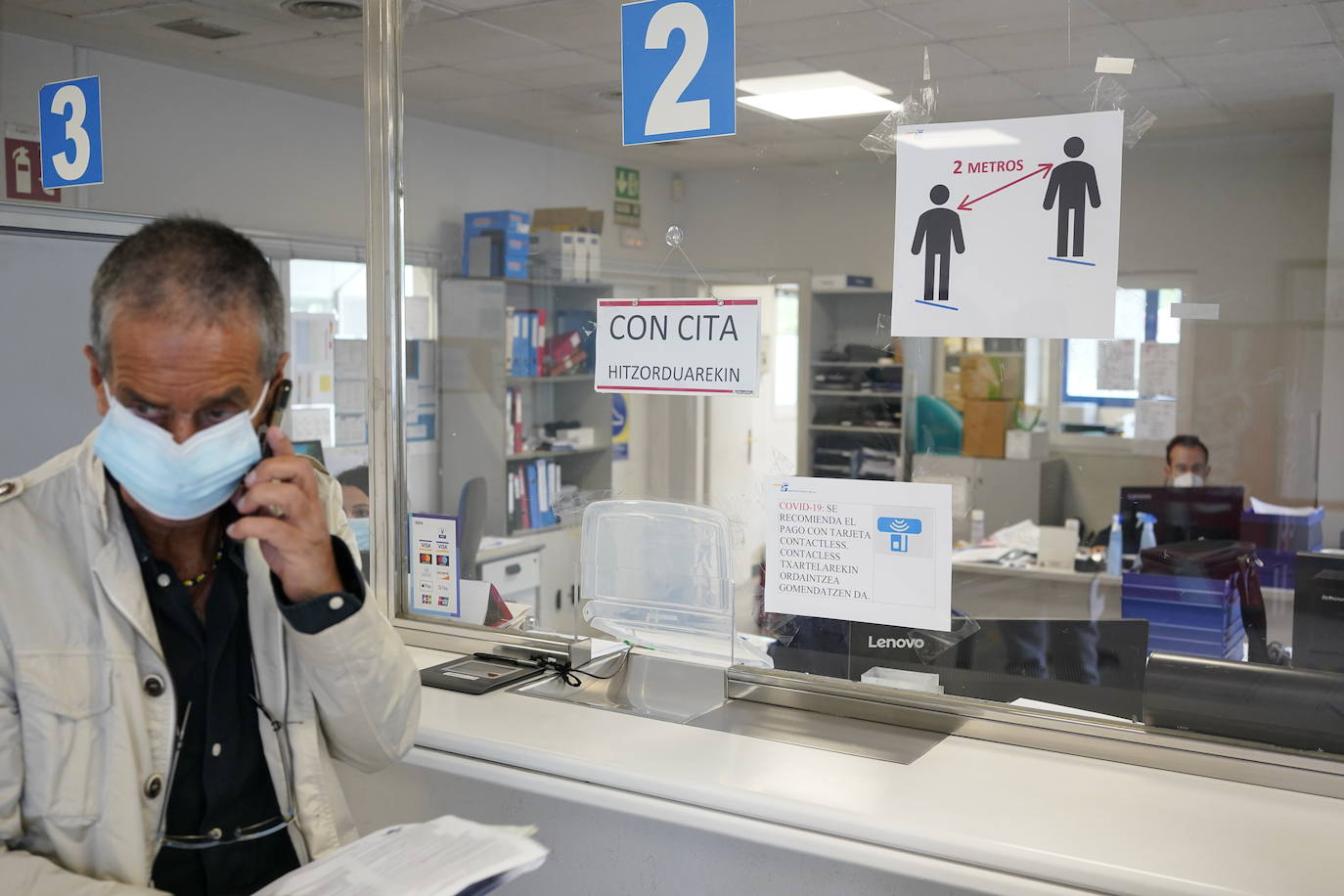 Las ITV volvieron a abrir por primera vez desde el confinamiento.