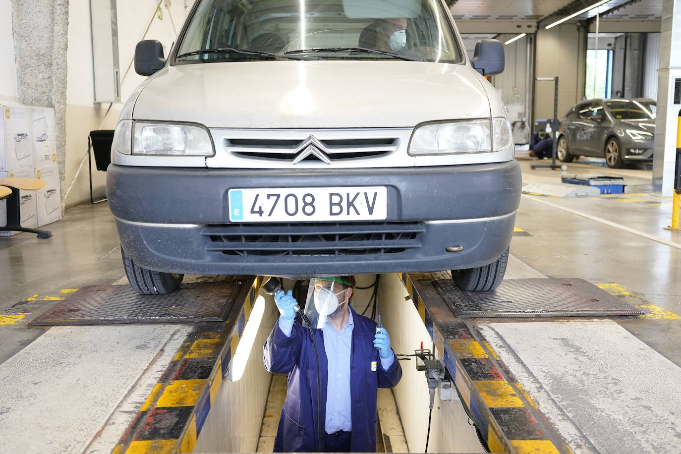 Las ITV volvieron a abrir por primera vez desde el confinamiento.