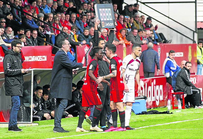 Ernest reemplazó a Joaquín ante el Albacete.