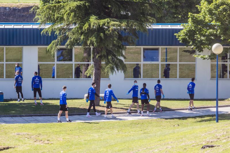 Fotos: El Alavés ya entrena en grupos