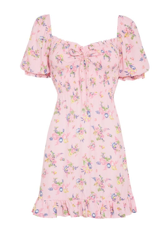 Vestido con nido de abeja, de Faithfull the Brand (159 dólares, unos 140 euros aproximadamente).