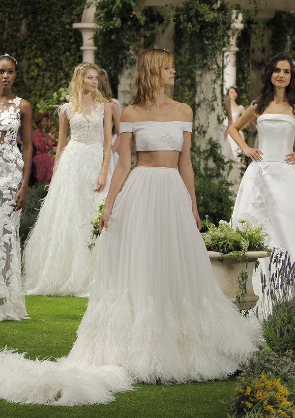 Fotos: Las firmas nupciales vascas avalan el vestido de novia con el que se volvería a casar Sara Carbonero