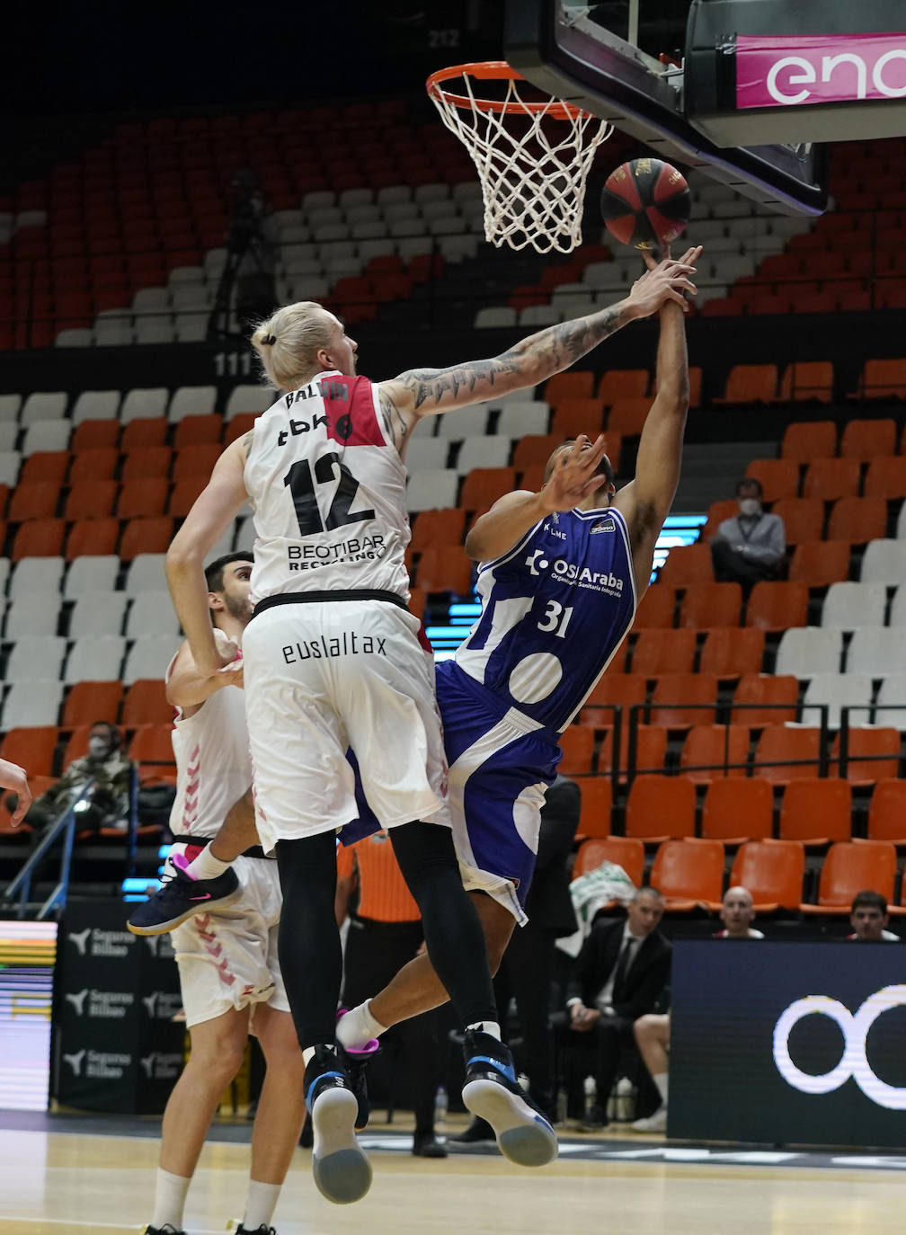 Fotos: Las fotos del Bilbao Basket - Baskonia